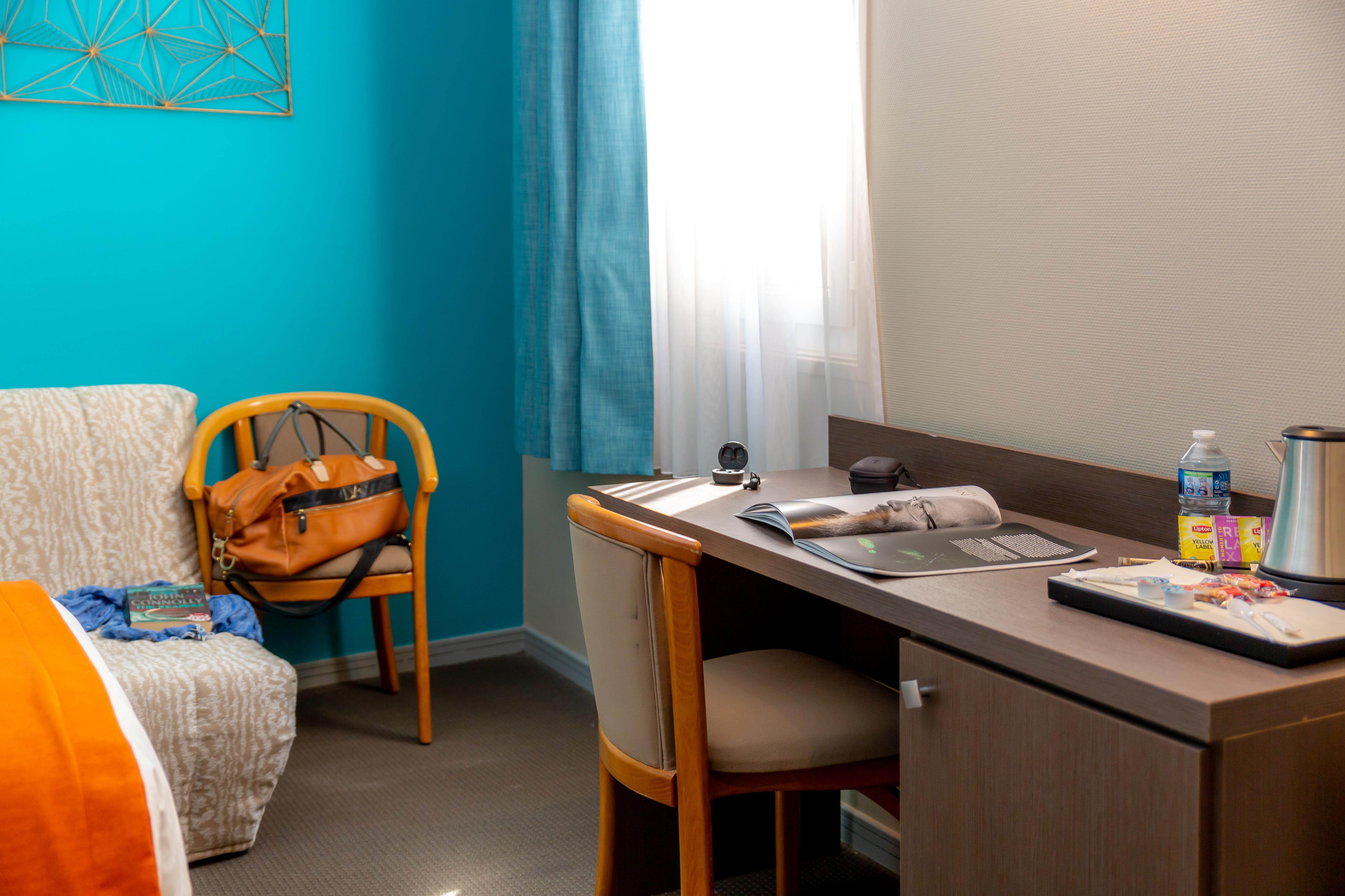 Kyriad - Palais Des Papes Hotel 3*